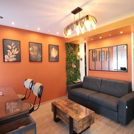 Luxury Studio, Rez De Chaussee, Parking Prive Video Surveillance, Canape Haute Qualite Convertible Couchage 2 Personnes, Centre Ville Proche, Restaurant, Boulangerie 2 Minutes A Pied, Terrasse - 800Metre Carre De Terrain - Gere Par Presta-Zen'Service 默兹河畔凡尔登 外观 照片